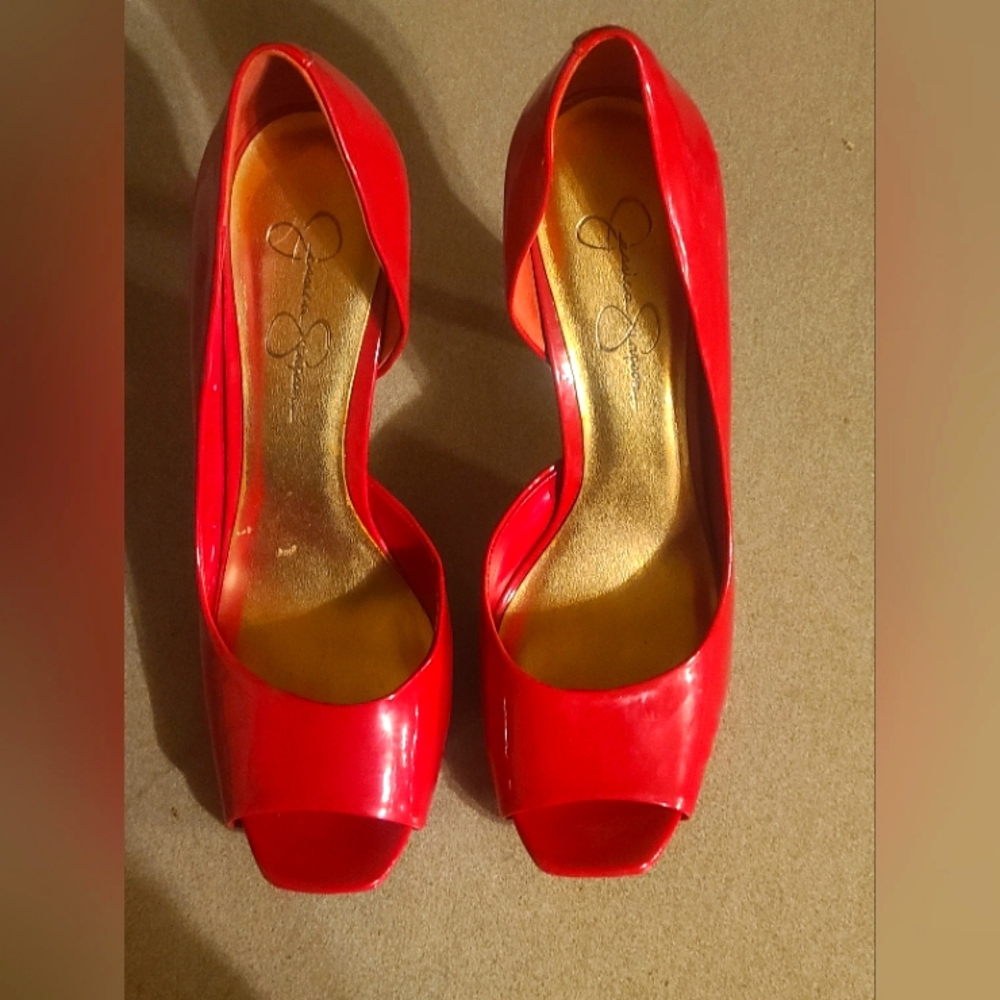 Sexy Red 9 1/2B Jessica Simpson Heels